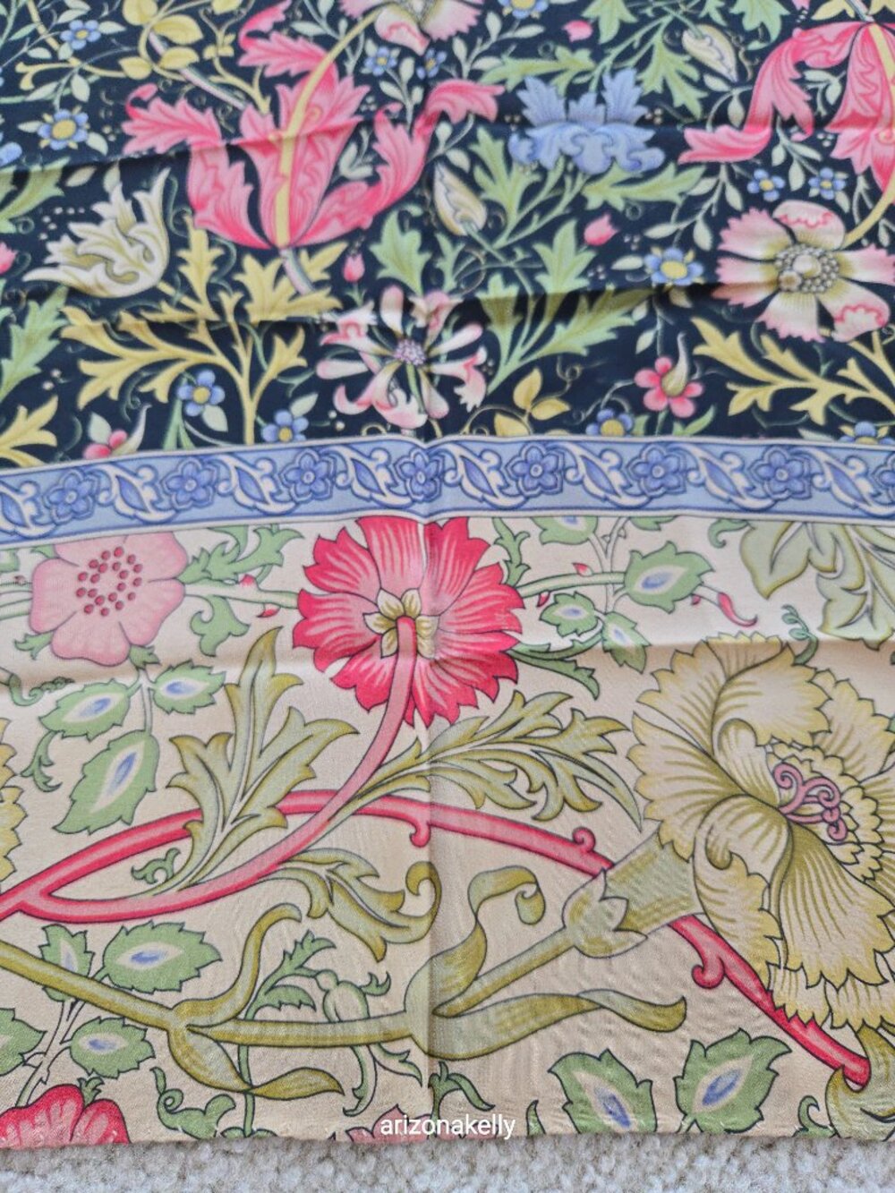 NWT The Met Silk Oblong Scarf William Morris - Picture 8 of 16